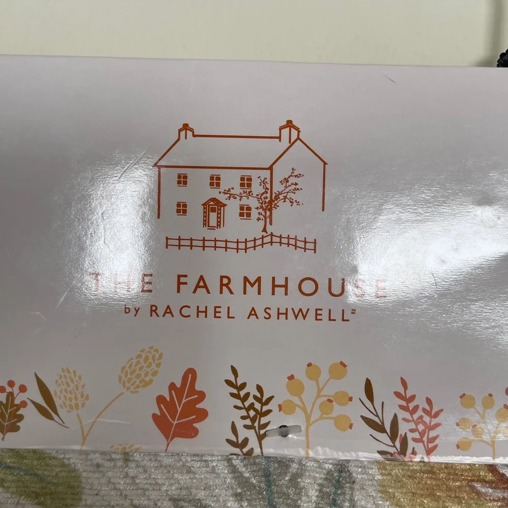 The Farmhouse by Rachel Ashwell measurements length